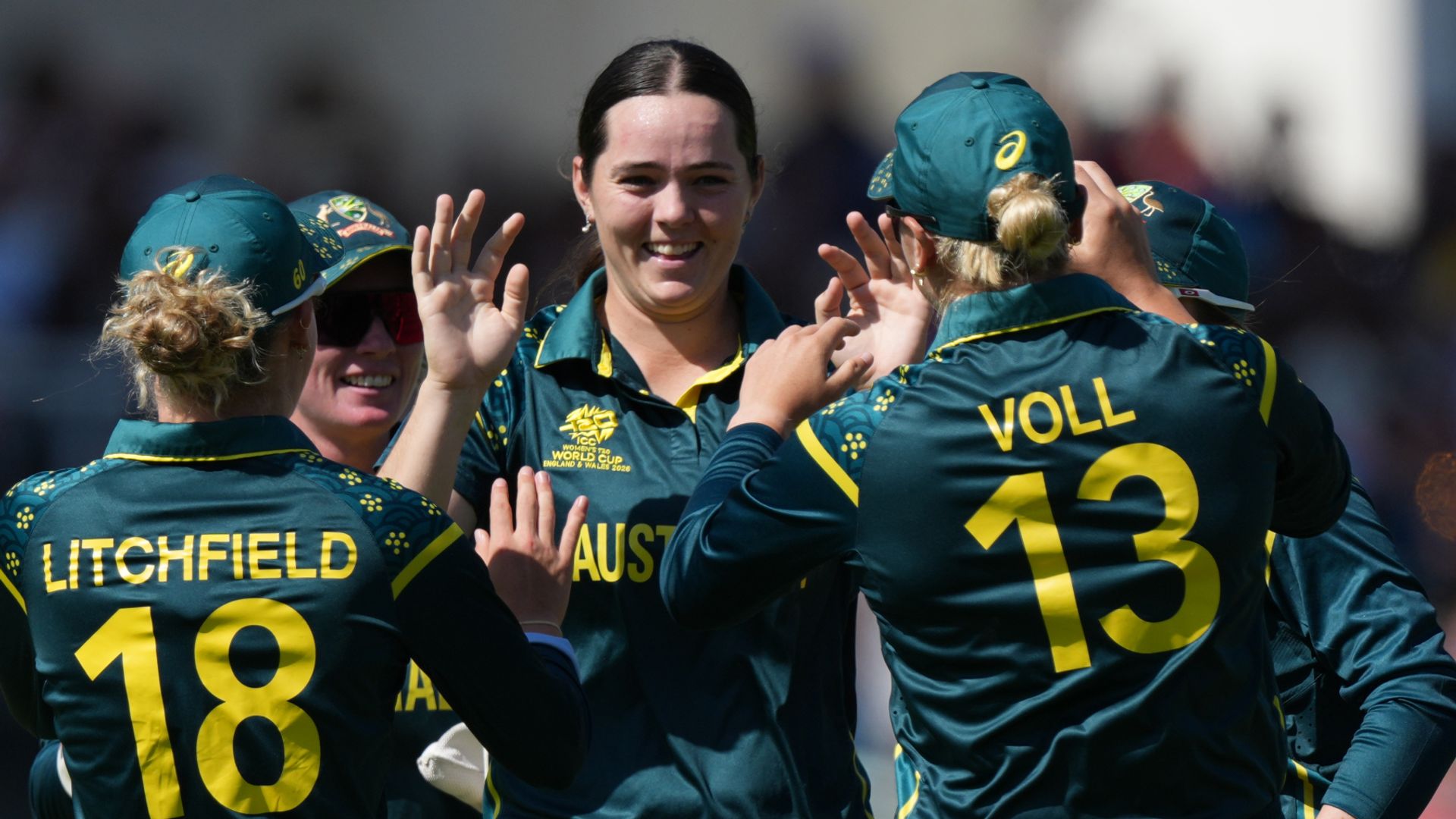 England slip to 70-4 against Australia in T20 World Cup final LIVE!