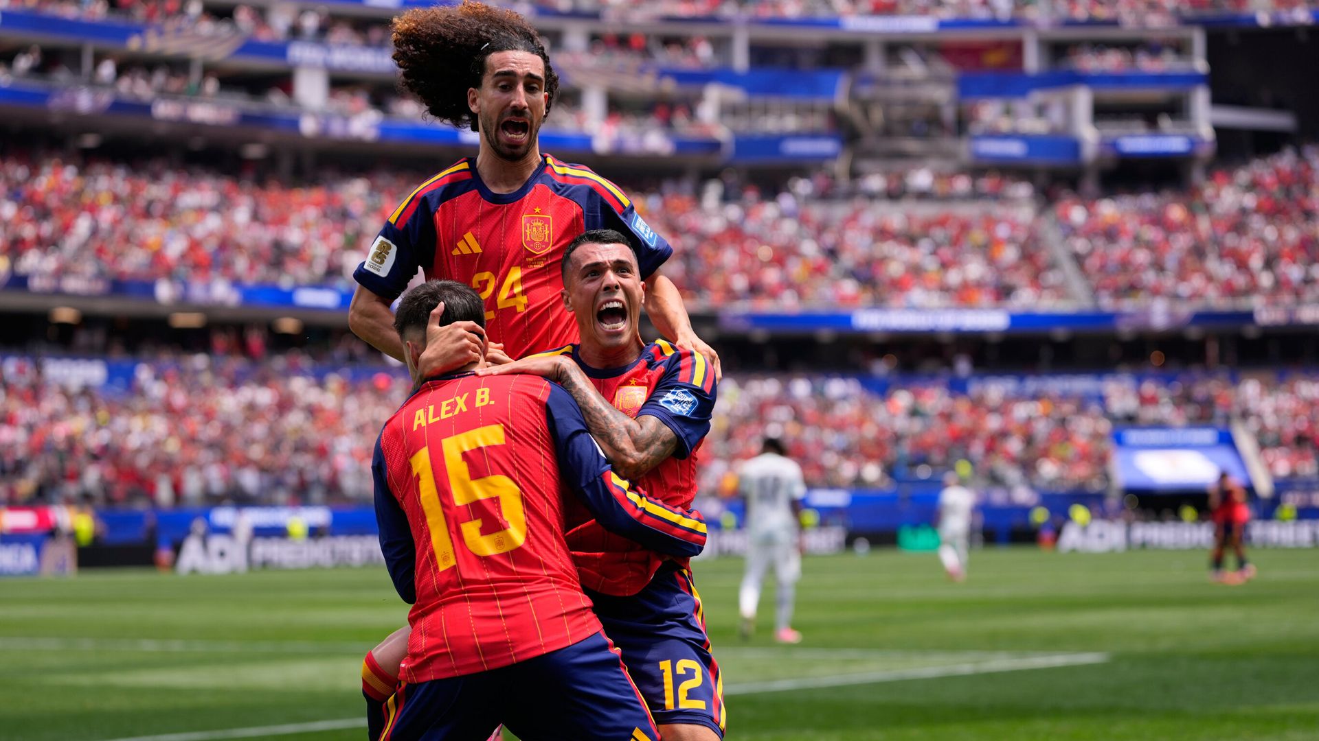 Stylish Spain cruise past Austria LIVE!