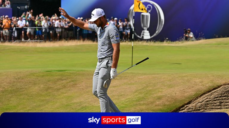 Sam Burns holed out from the bunker at 18 for a closing birdie to match Herbert's eight-under 62 and also equal the men's major record