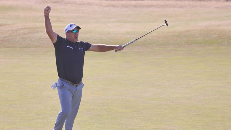 Fox has been hailed as one of the most humble players in the sport and was credited for continually giving back to New Zealand golf