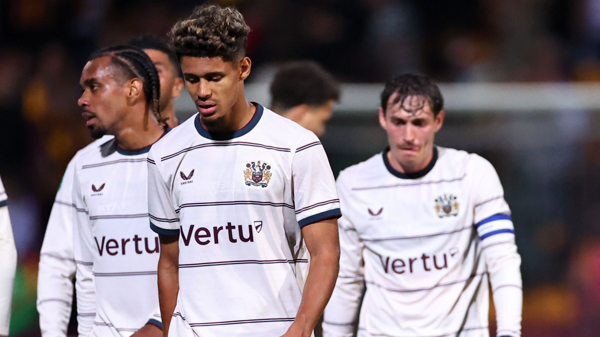 Bradford beat Burnley on pens to reach third round