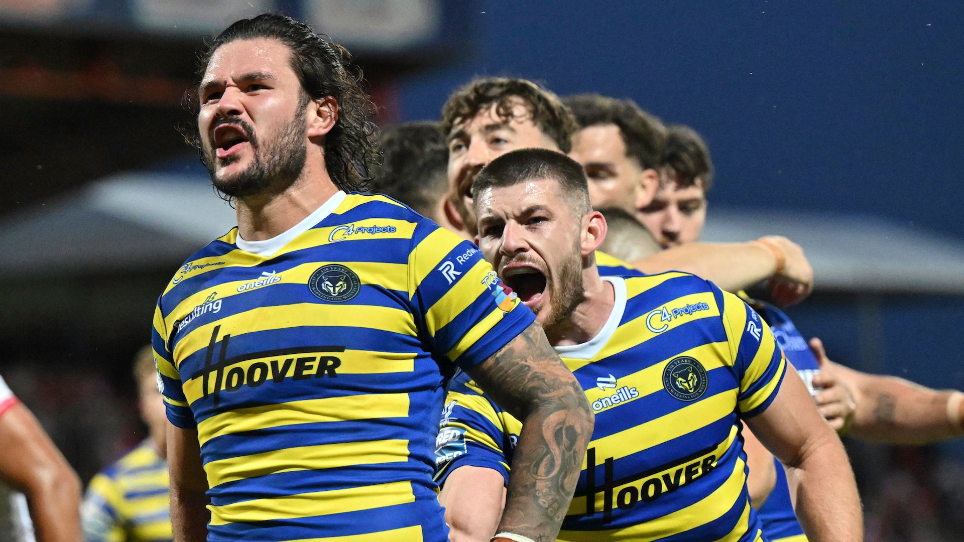 Hull KR vs Warrington LIVE! Wolves lead again in tight clash