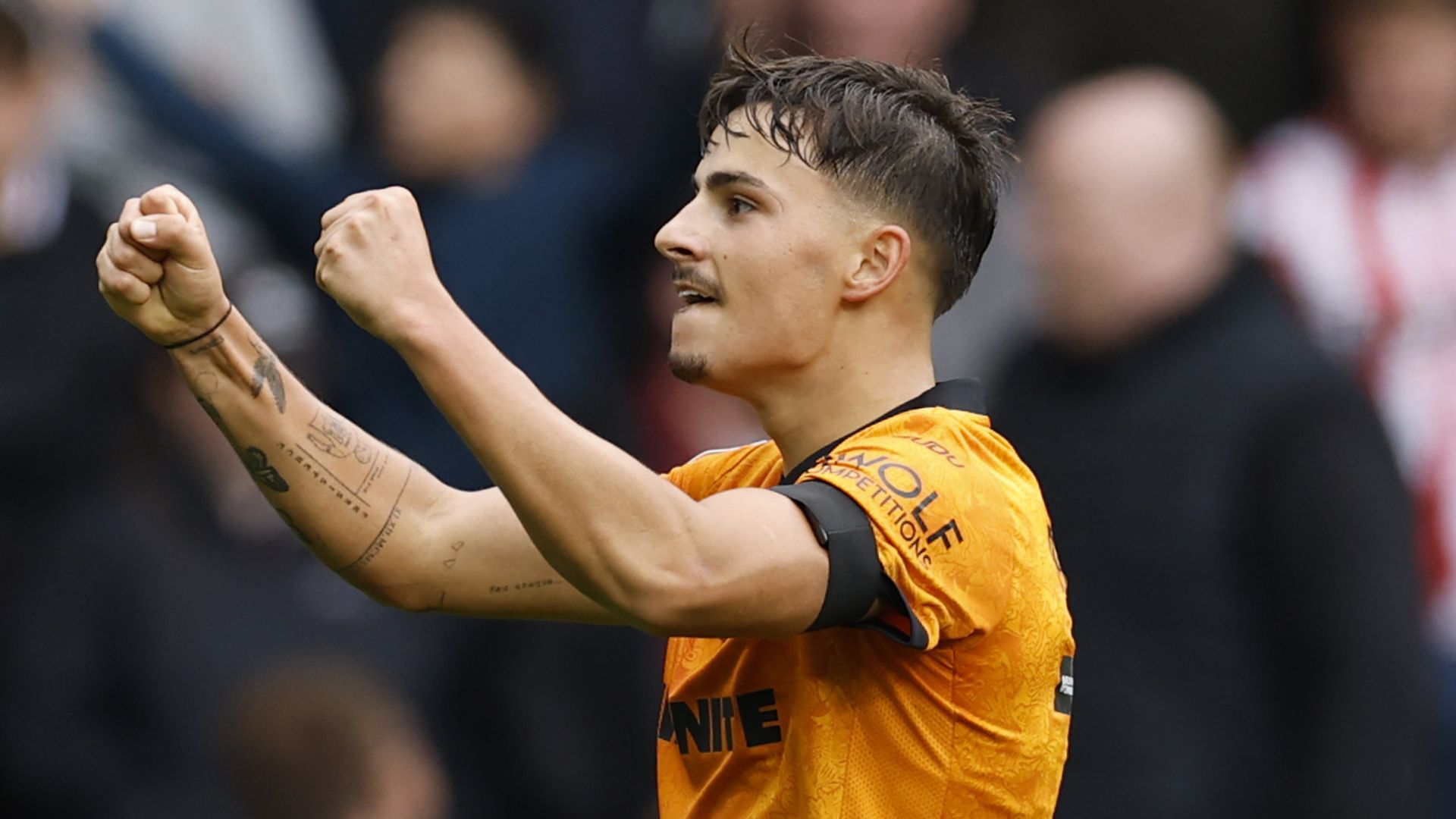 Wolves hit back to lead Stoke; Swansea lead - EFL LIVE on Sky!