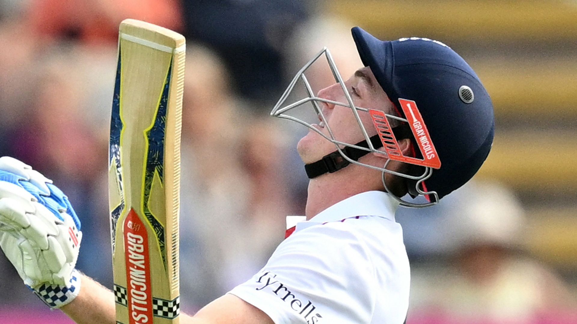 Brook misses out on century again with shocking run-out vs Pakistan LIVE!