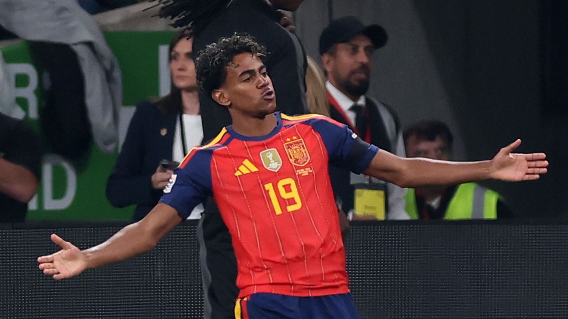 Lamine Yamal punishes Guehi error to give Spain lead vs England LIVE!
