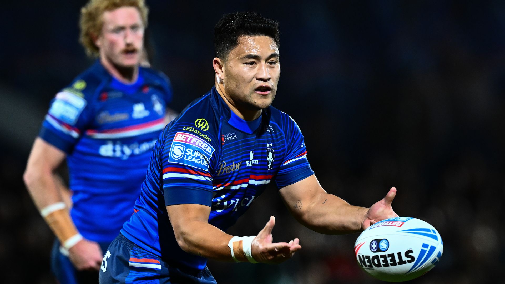 Super League Eliminators LIVE! Wakefield strike first vs Leigh for spot in semis