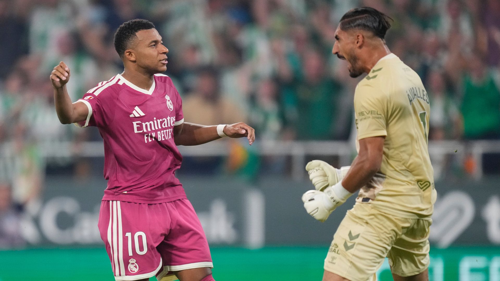 Ireland's Parrott downs Real Madrid as PSG's winless run continues