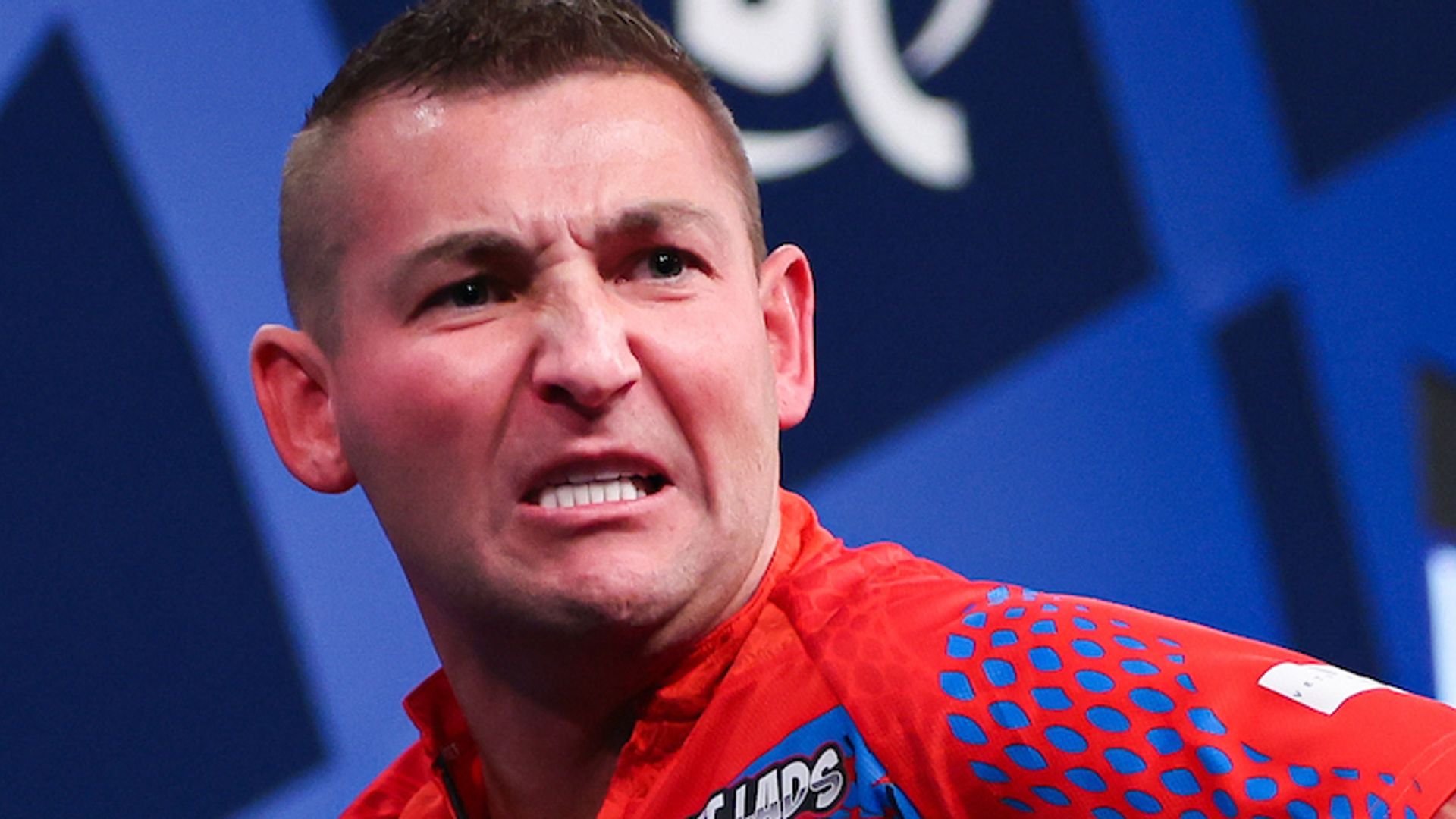 World Grand Prix Darts LIVE! Aspinall wins after Price sets up Clayton clash