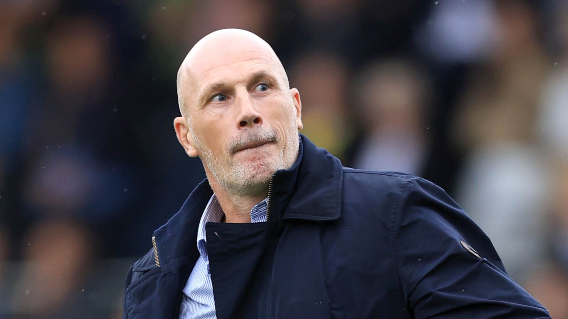 Norwich ease to win at Sheff Utd