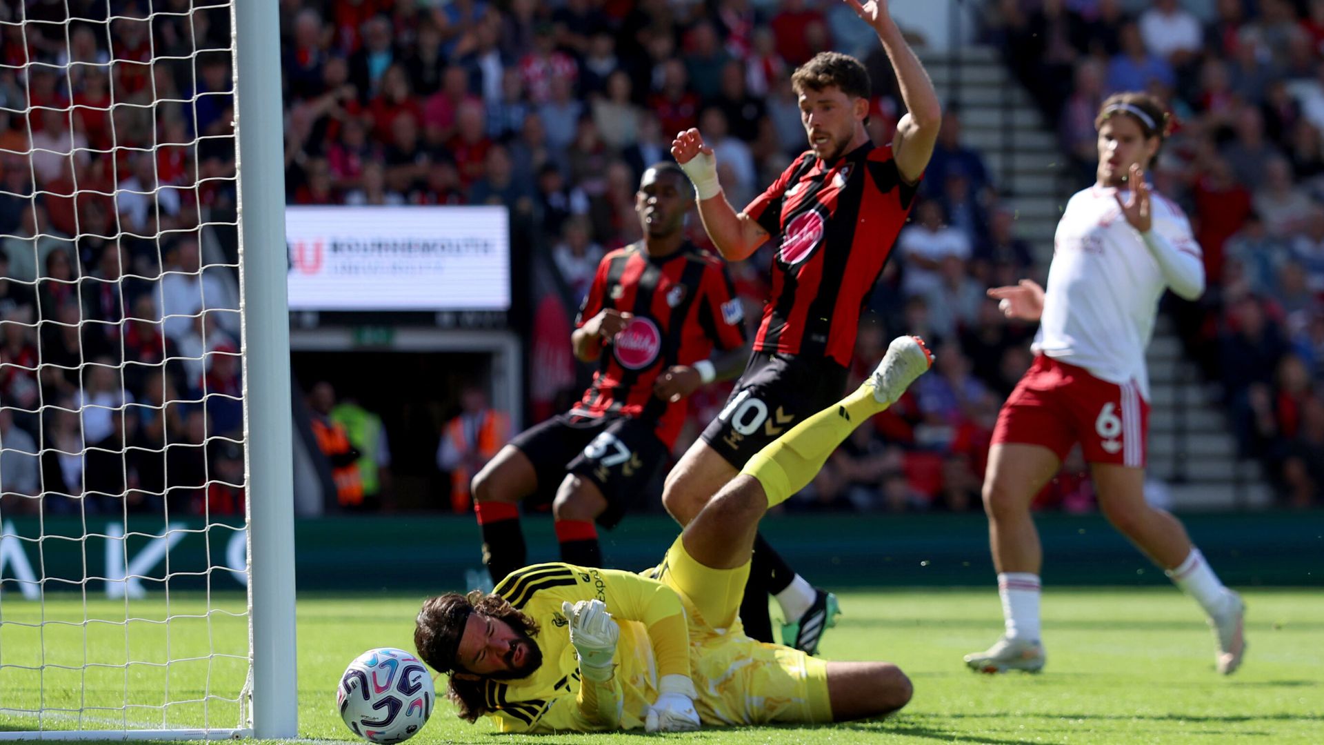 Liverpool 'not at the races' as Bournemouth go close LIVE on Sky!