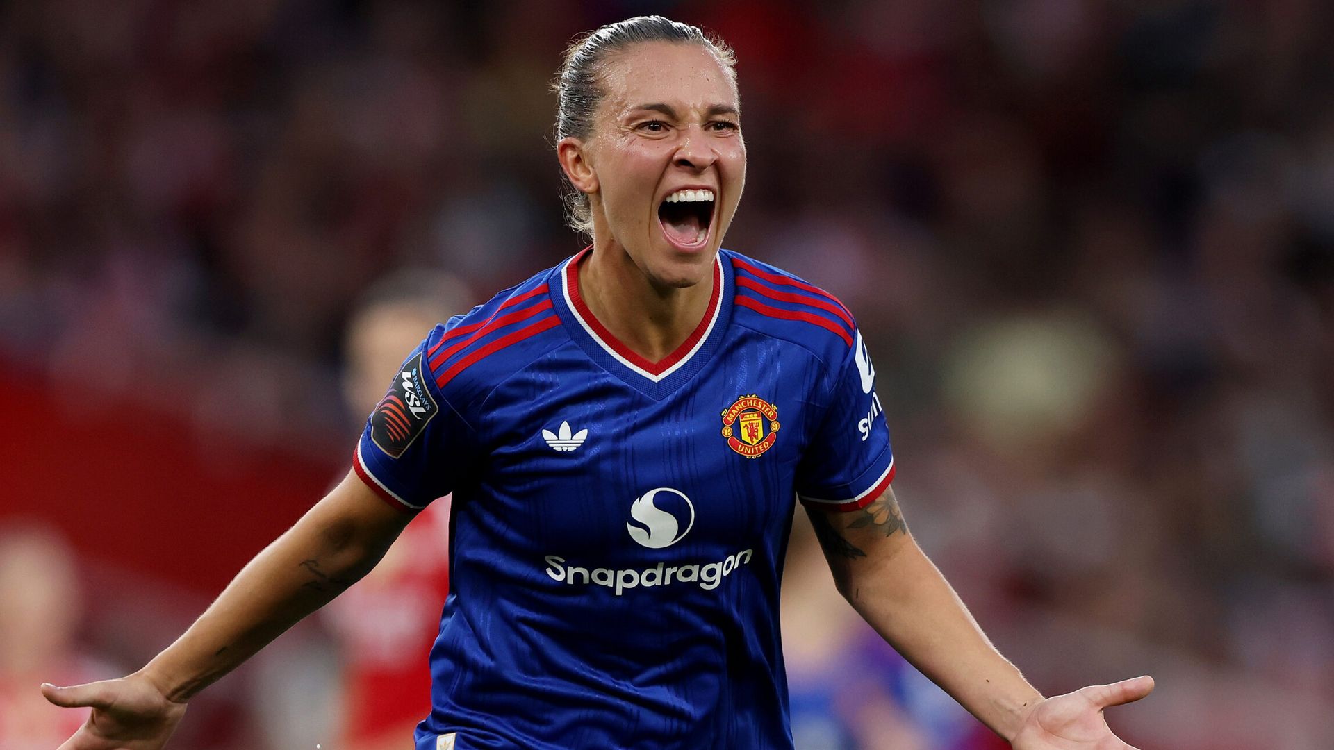 WSL: Zigiotti fires winless Man Utd ahead at Arsenal LIVE! & highlights