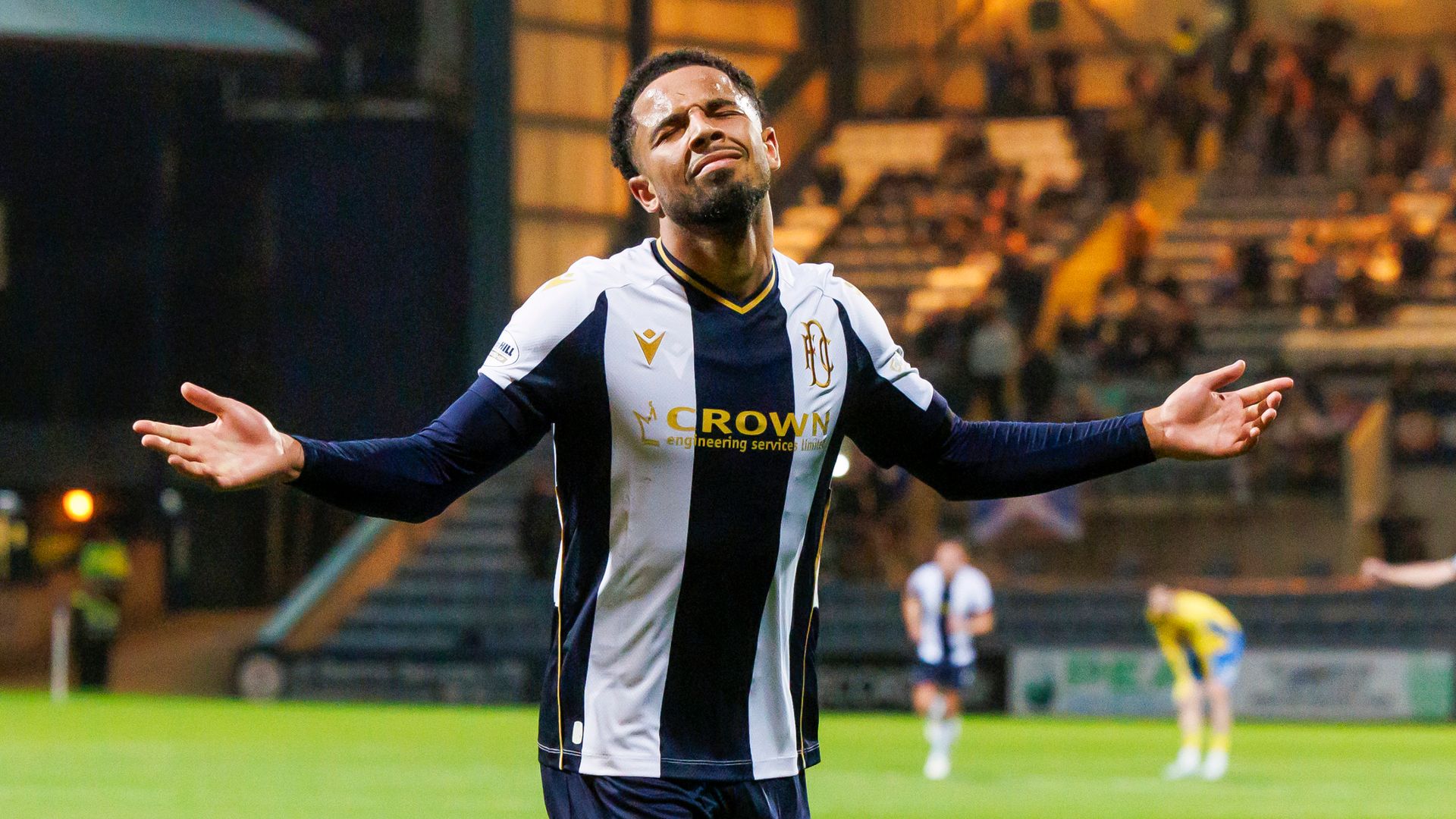 Hay scores twice as Dundee send Killie bottom
