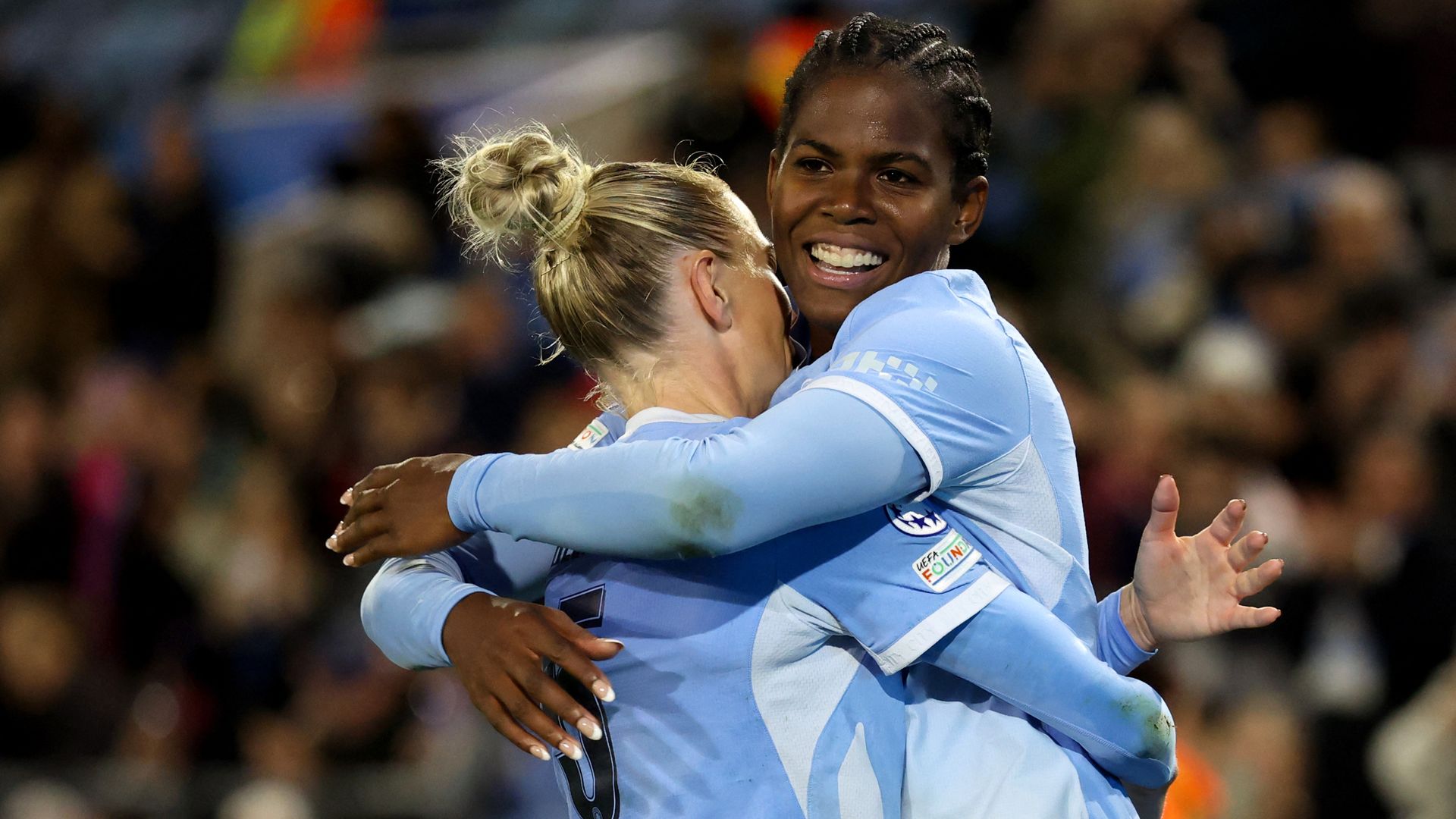 PSG hit back late on to deny Man City first WCL win