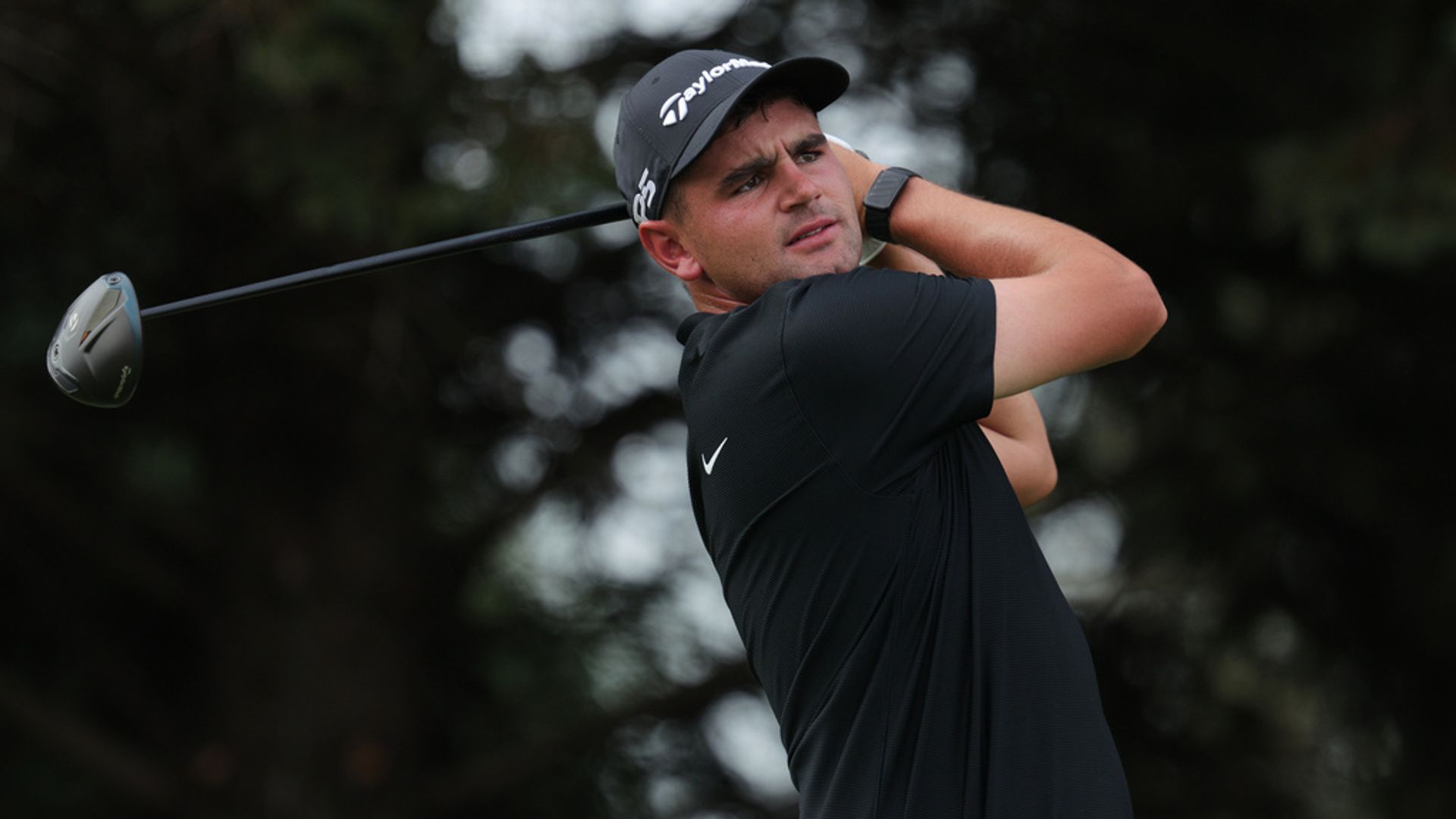 Jarvis leads at Genesis Championship to pressure McIlroy in Race to Dubai