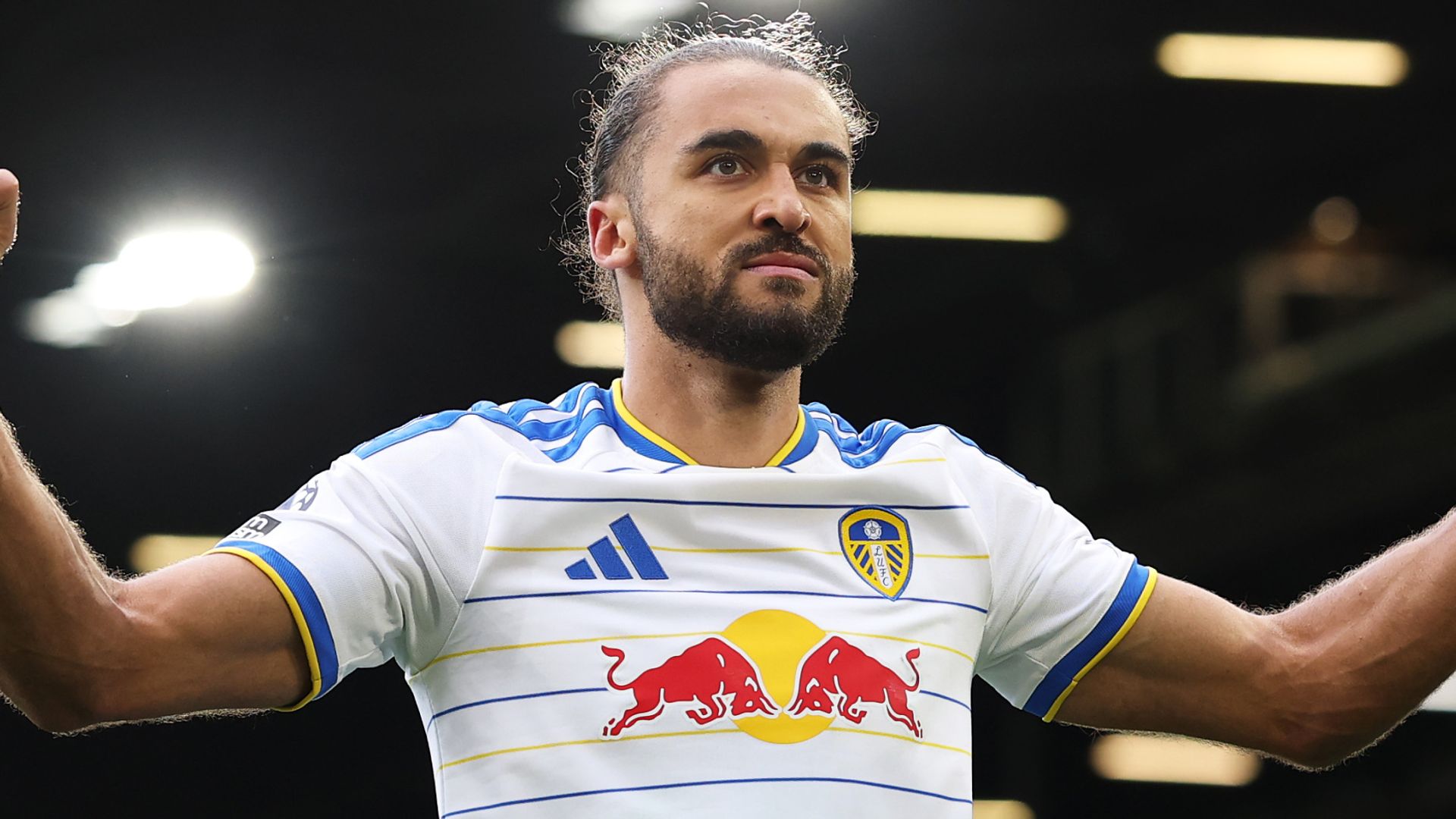 Calvert-Lewin draws Leeds level with Man Utd LIVE!