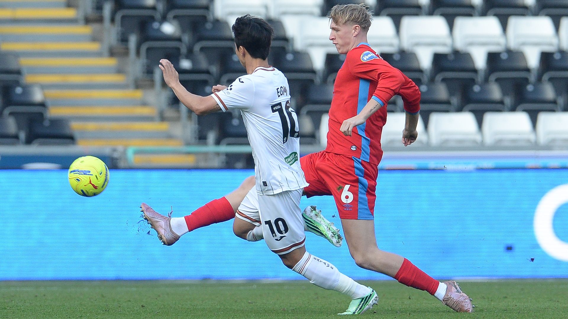 Swans back to winning ways as they hammer Blackburn