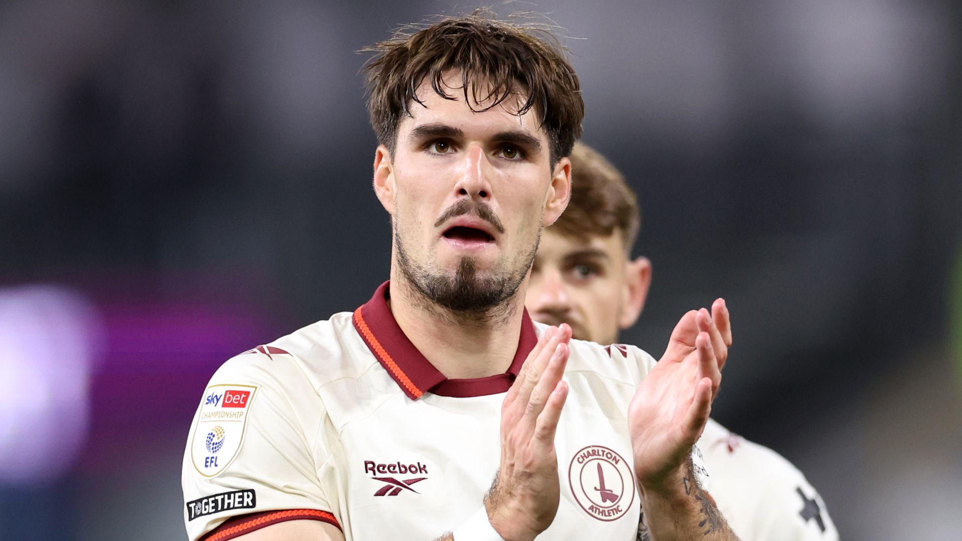 Last-gasp strike secures point for Charlton at Burnley