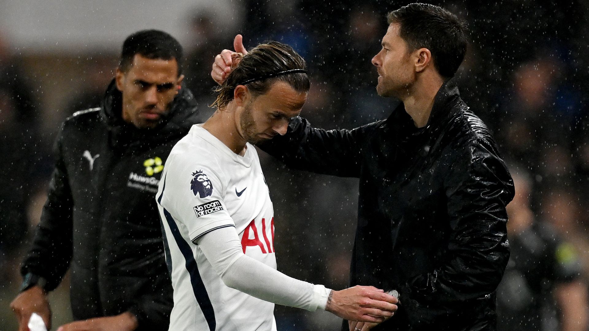 Maddison limps off with Spurs on top vs Chelsea LIVE! & highlights