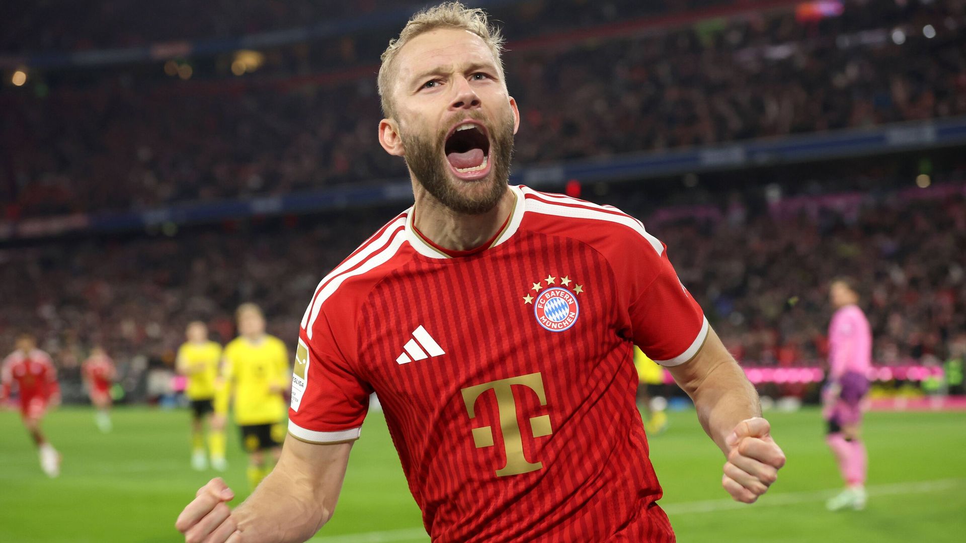 Bayern lead in Der Klassiker after Bellingham is denied by VAR LIVE!