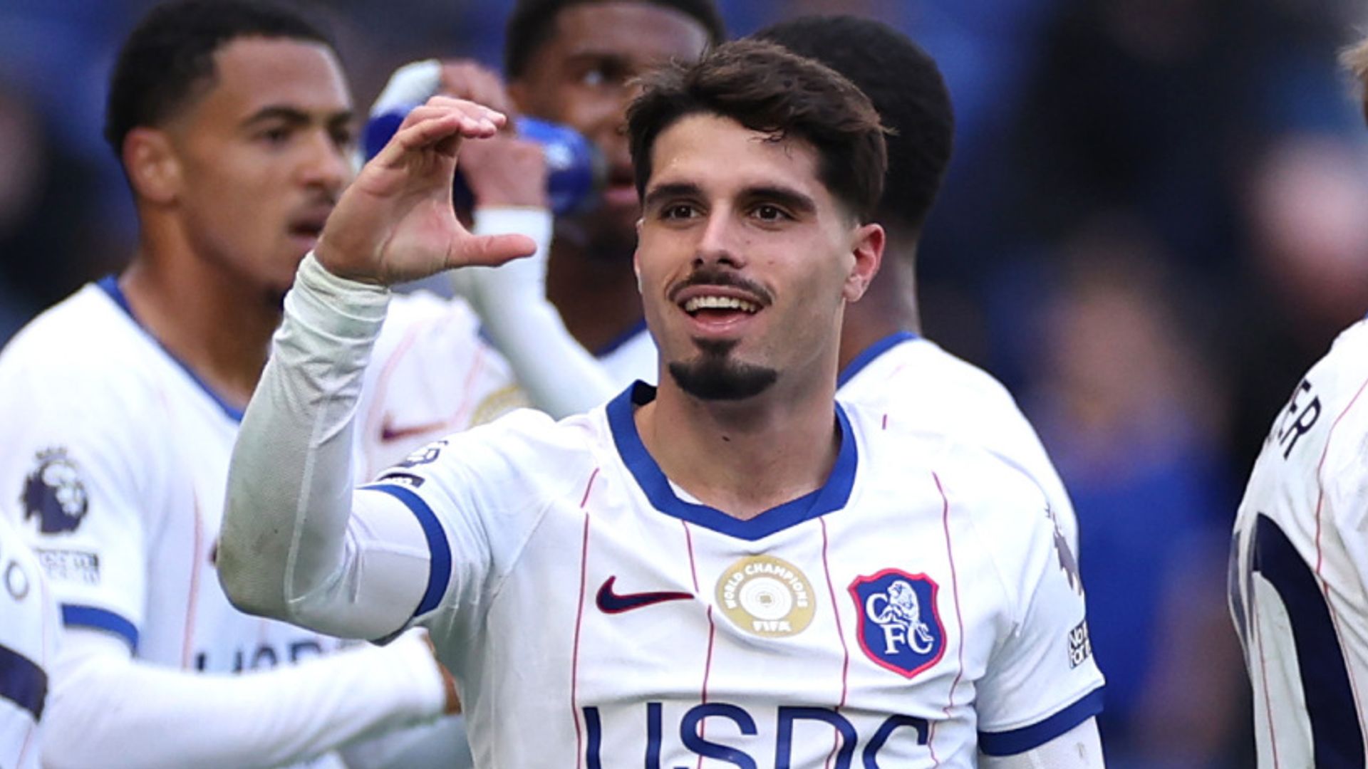 Neto double earns Chelsea win at Everton LIVE!