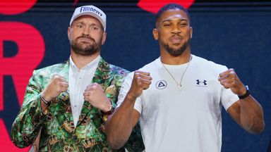 Tyson Fury, left, and Anthony Joshua, right, pose together after a Press Conference in London, Wednesday, Sept. 30, 2026, to promote their upcoming fight which will take place at the Principality Stadium in Cardiff on Dec.11.(AP Photo/Kin Cheung)
